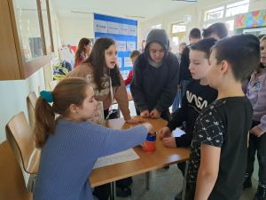 Uczniowie SP7 podczas Miedzynarodowego Dnia Jezyka Ojczystego (4)
