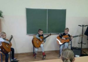 2399 1508922293325 (Copy)