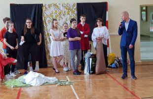 32779345 1764133580313464 7991427132616081408 n