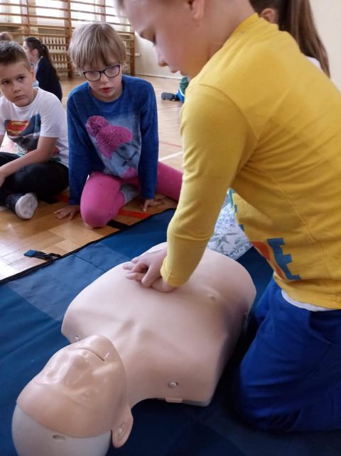 61601749 2294269883966495 5557167332851187712 n