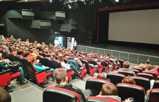 received 1439981792738376