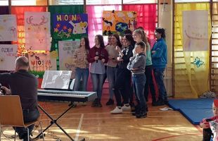 29432447 1706729076053915 1360850590917197824 n