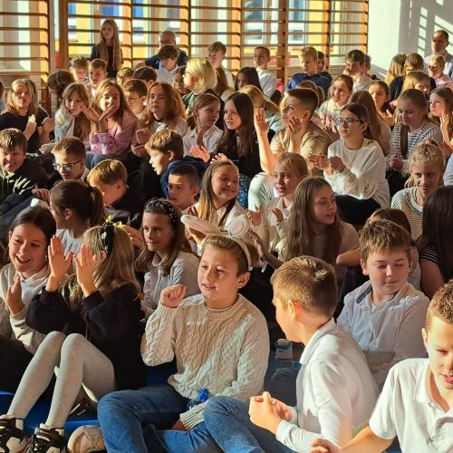 Koncert zyczen - apel z okazji DEN8