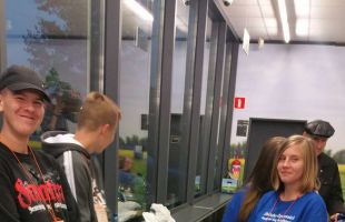 20170930 184948 (Copy)